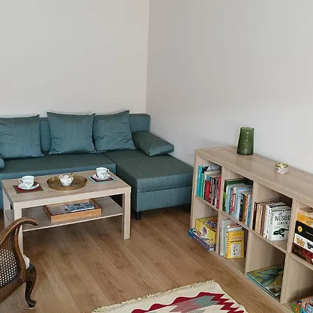 Krolewiecka Przy Czolgu *